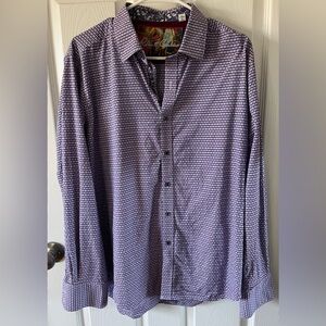 Robert Graham button down long sleeve shirt. Sz Large. Purple